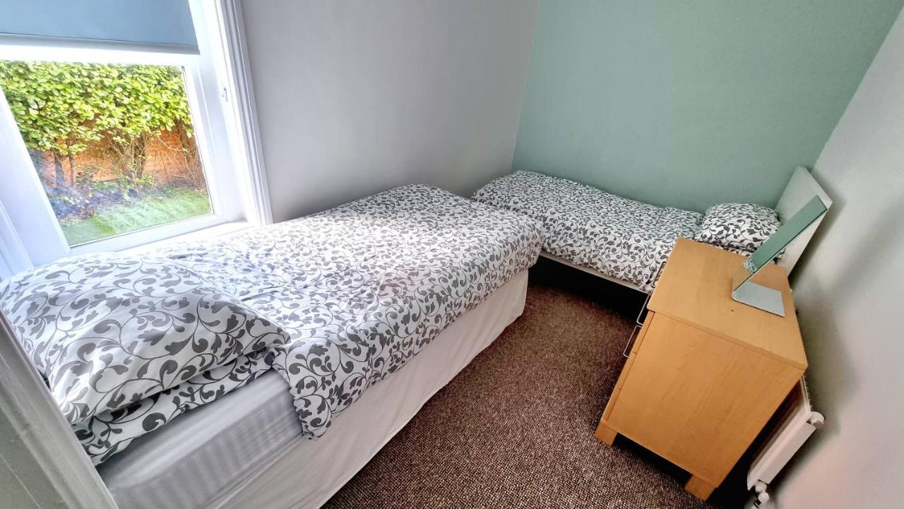 Beachcomber Holiday Apartments Swanage Exterior photo