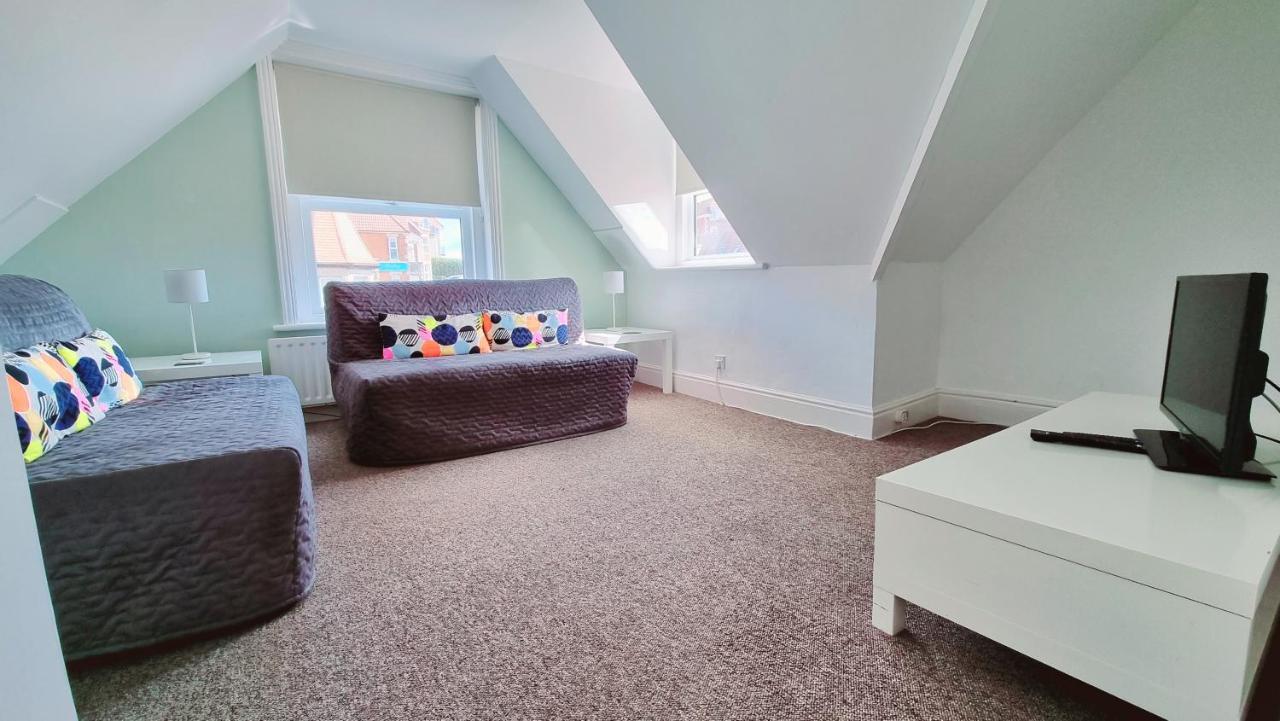 Beachcomber Holiday Apartments Swanage Exterior photo