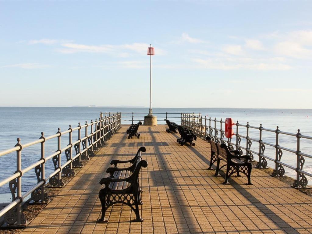 Beachcomber Holiday Apartments Swanage Exterior photo